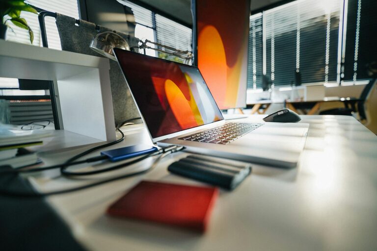 Come effettuare il backup di foto e file in modo semplice e sicuro